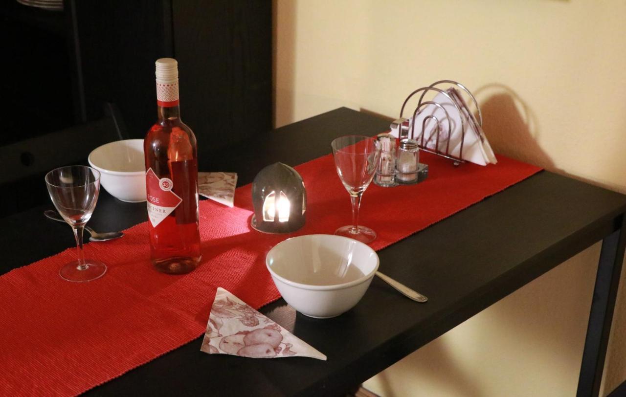 Fornax Home With Balcony Budapest Esterno foto